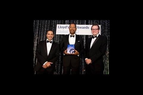 POLA wins Lloyds List award for its role in reducing maritime related emissions